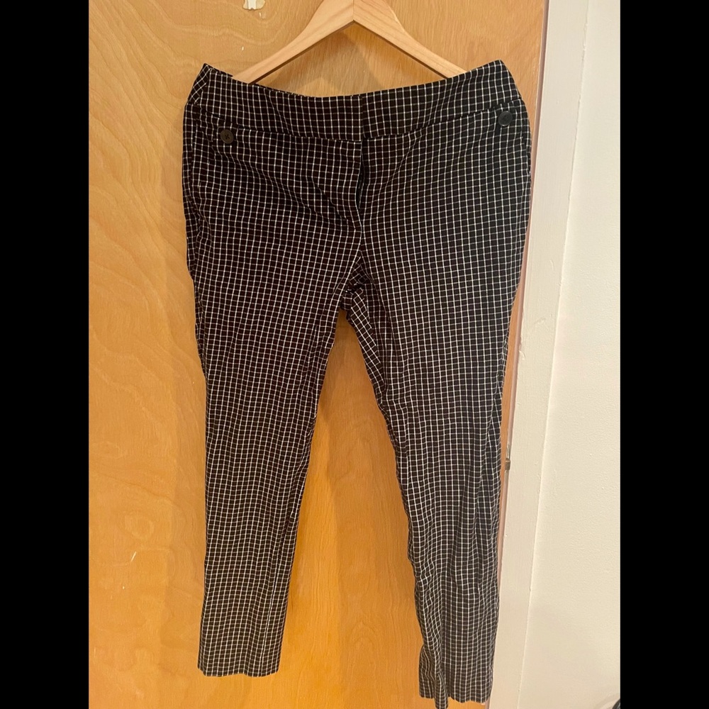 Loft: Julie fit pants tapered at the ankle